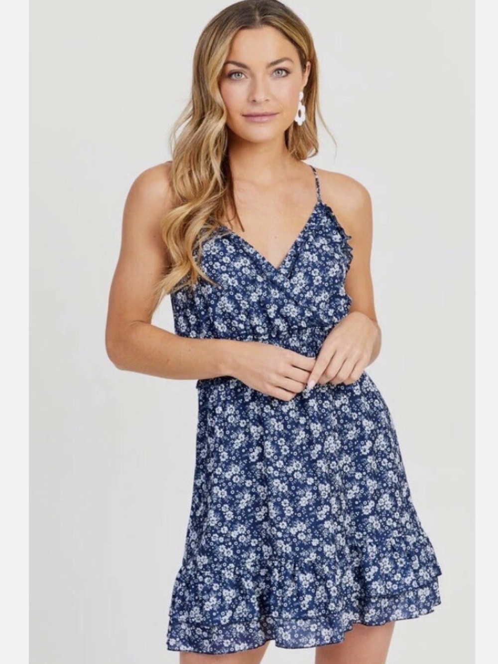 Altar’d State Sun Dress Size XS Navy & White floral sundress Suz